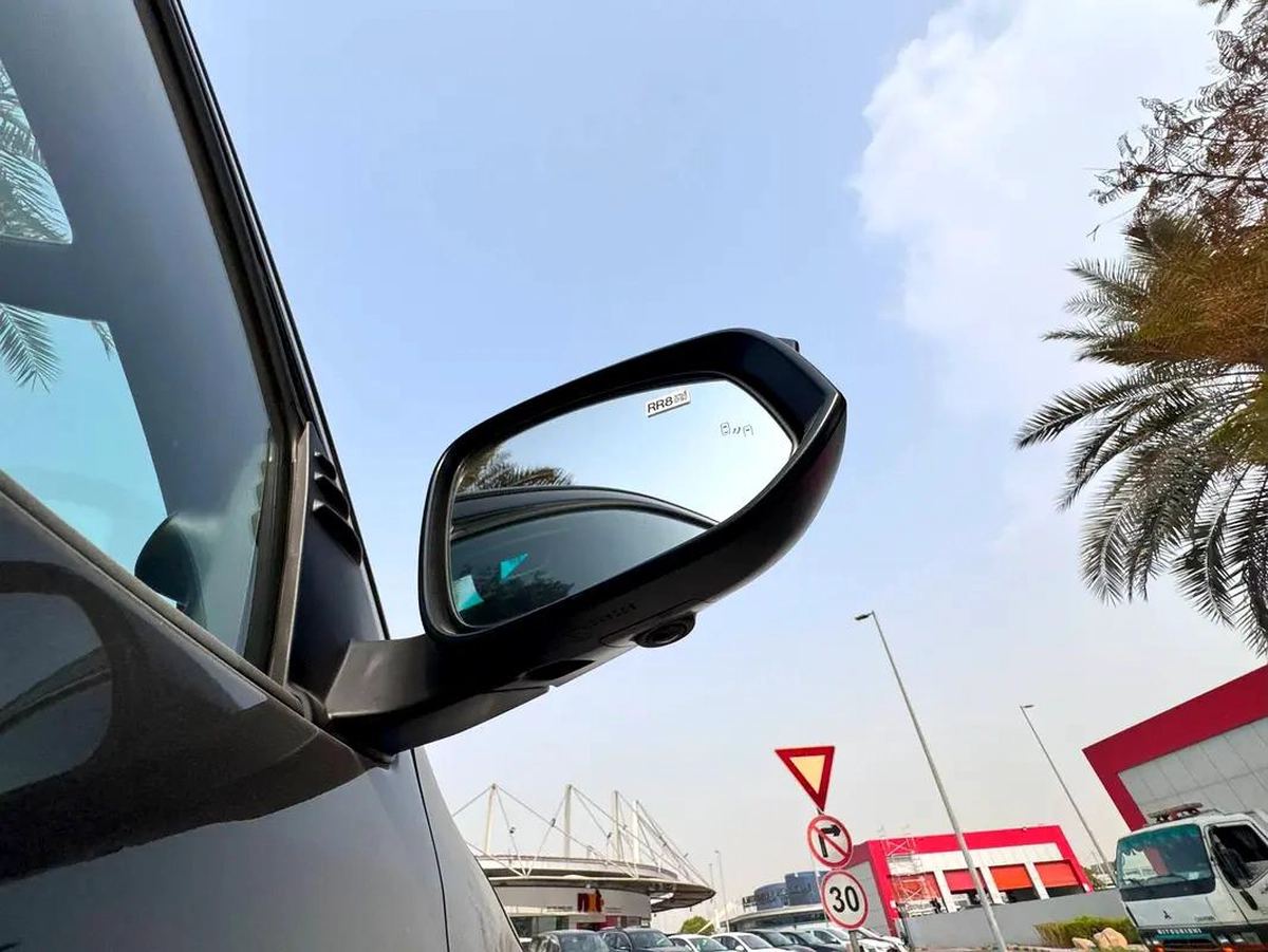 2025 TOYOTA Hilux Dcab 4x4 2.8L GR-S W/RADAR BRAND NEW 0KM