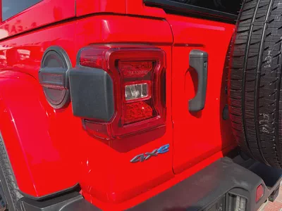 2021. Wrangler 4xe. Panoramic roof.-5