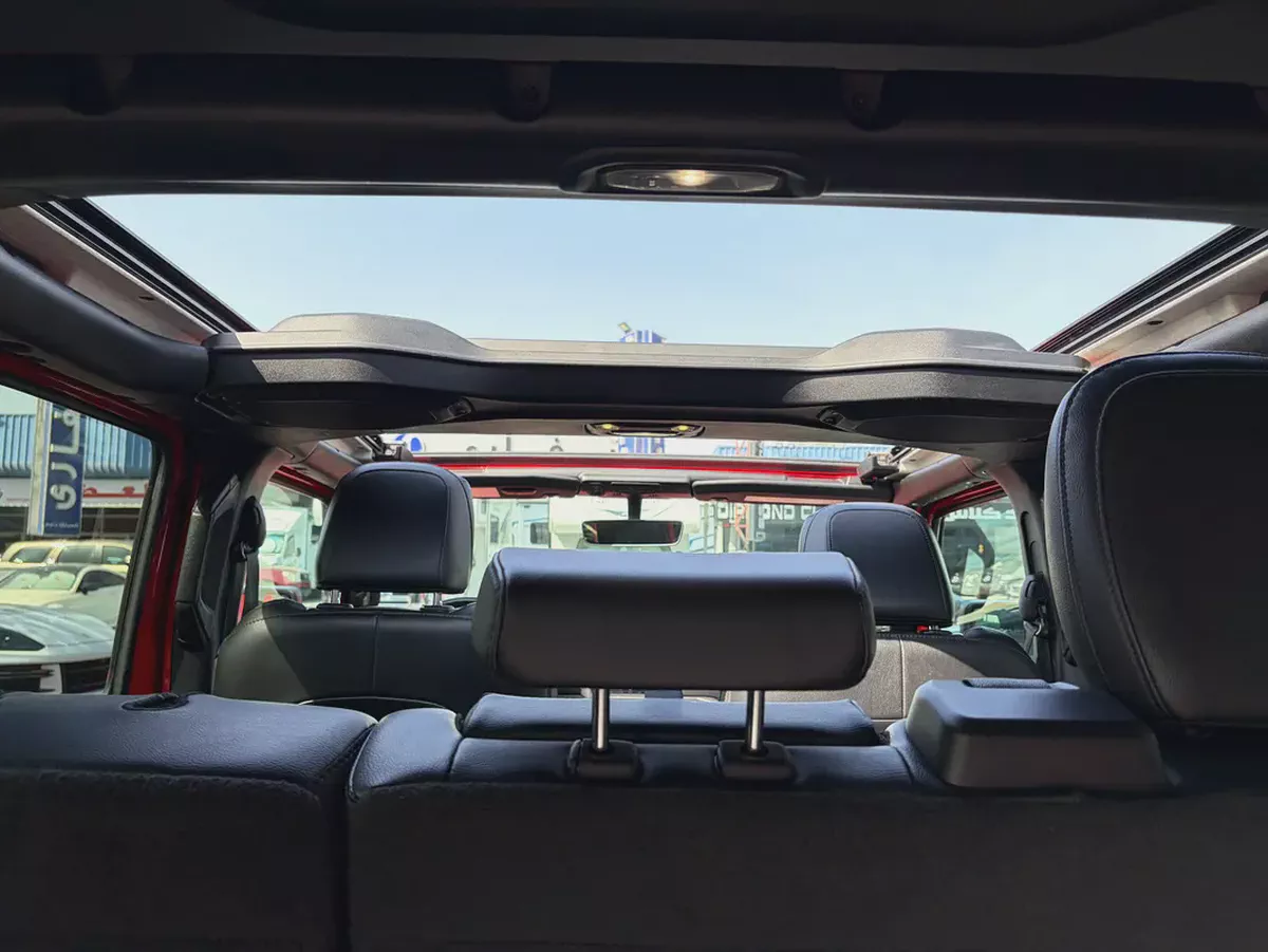 2021. Wrangler 4xe. Panoramic roof.-10-10