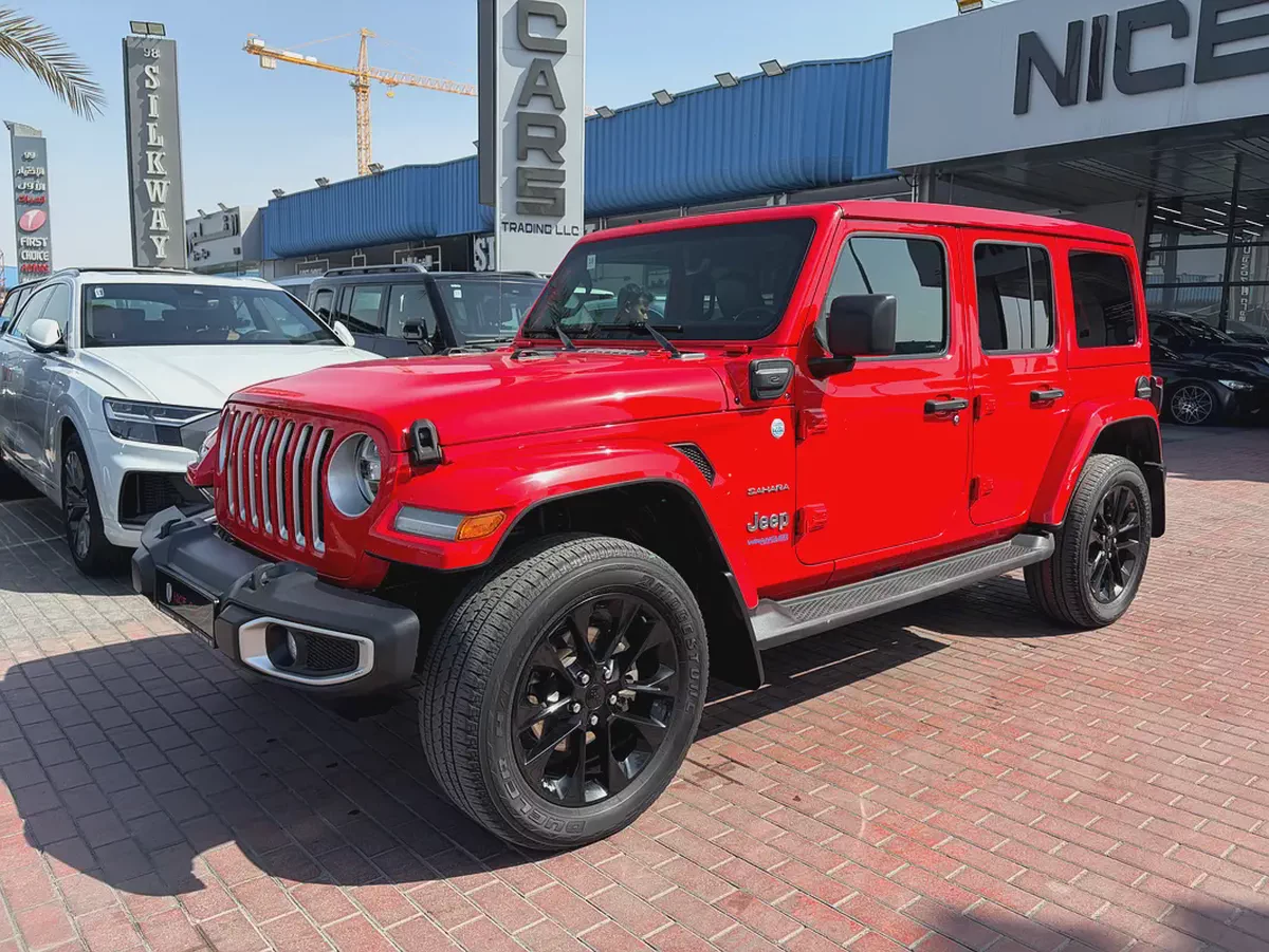 2021. Wrangler 4xe. Panoramic roof.