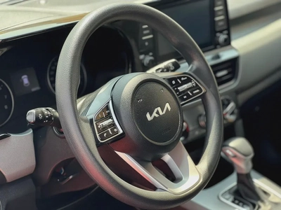 2023 Kia Seltos | V4, 1.6L | GCC | Seats | Ref#998-16