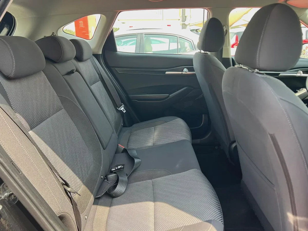 2023 Kia Seltos | V4, 1.6L | GCC | Seats | Ref#998-12-12