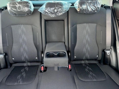 Kia Sportage LX 2.0L Petrol FWD 2025 Export Price @ 87,500 AED-5