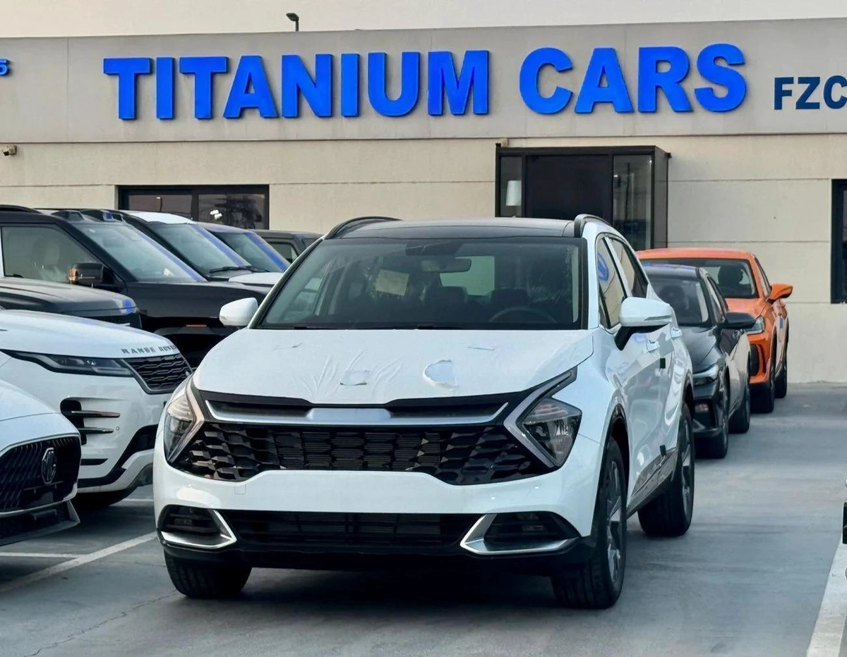 Kia Sportage LX 2.0L Petrol FWD 2025 Export Price @ 87,500 AED
