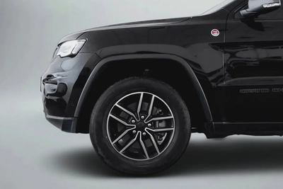 1,744 AED / 60 months | 0% DP | 2019 Jeep Grand Cherokee Trailhawk-5