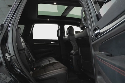 1,744 AED / 60 months | 0% DP | 2019 Jeep Grand Cherokee Trailhawk-12
