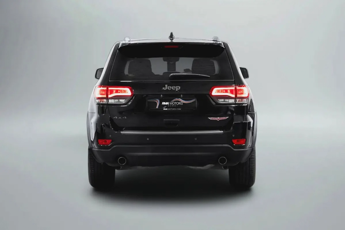 1,744 AED / 60 months | 0% DP | 2019 Jeep Grand Cherokee Trailhawk-3-3