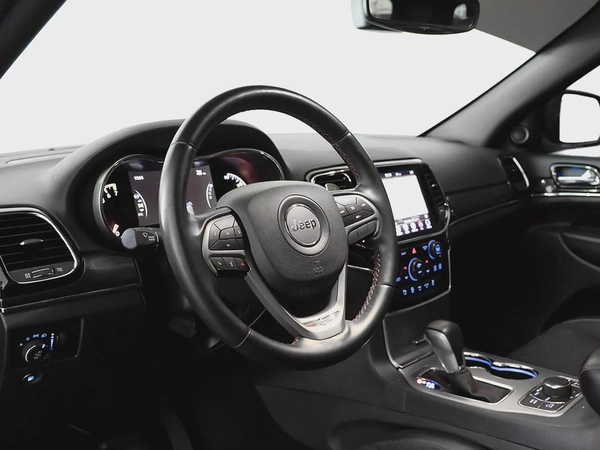 1,744 AED / 60 months | 0% DP | 2019 Jeep Grand Cherokee Trailhawk