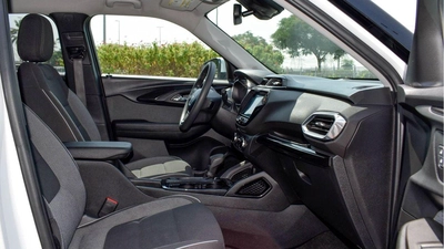 Chevrolet Trailblazer-9