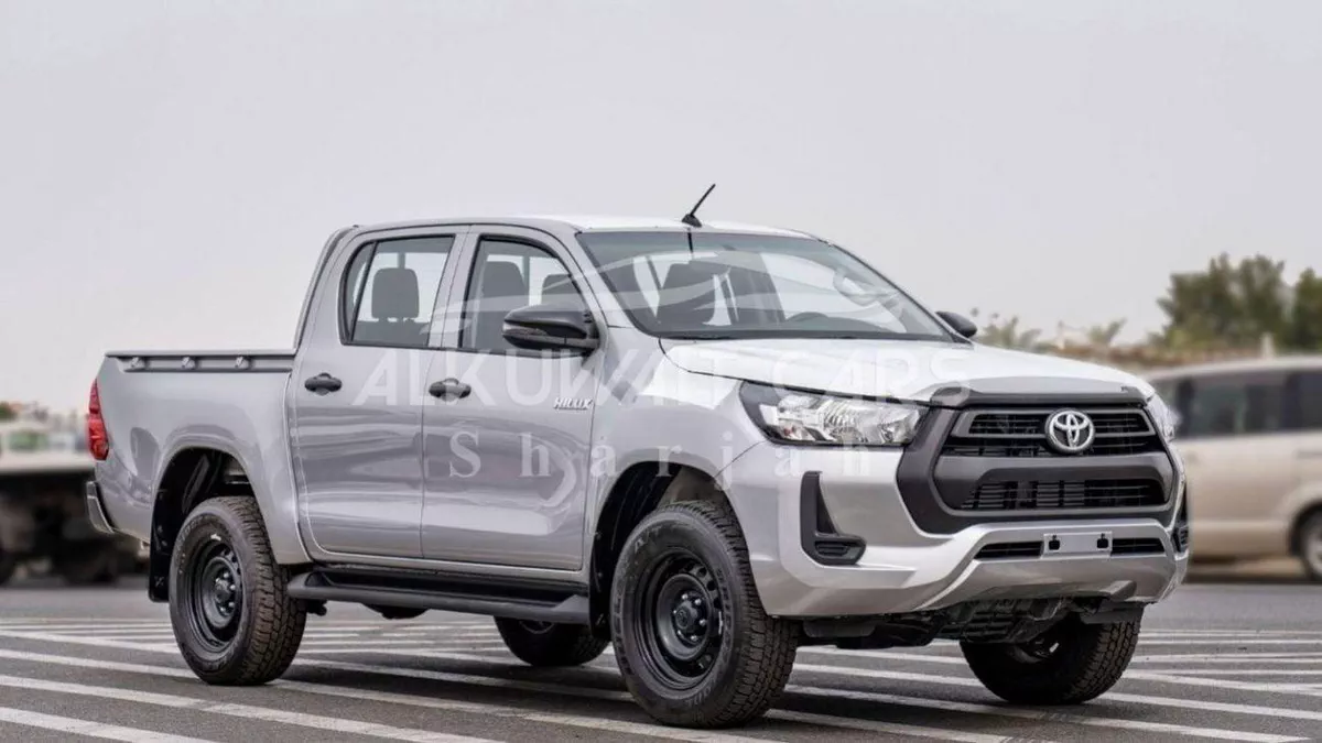Toyota Hilux GL TOYOTA HILUX DC 2.4L Diesel MT 4X4 P.WINDOW 2025