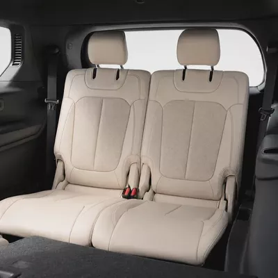 AED 1,915 P.M • 0% Downpayment • Grand Cherokee L Limited • 1 Year Warranty-12