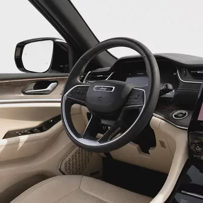 AED 1,915 P.M • 0% Downpayment • Grand Cherokee L Limited • 1 Year Warranty-8