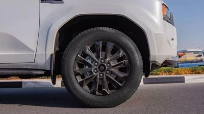 Toyota Prado VXR PRADO 2.4PETROL GCC 2025-8