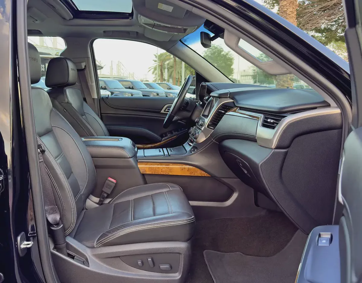 2017 GMC Yukon Denali XL, GCC Specifications (Rear Entertainment Package)-10-10