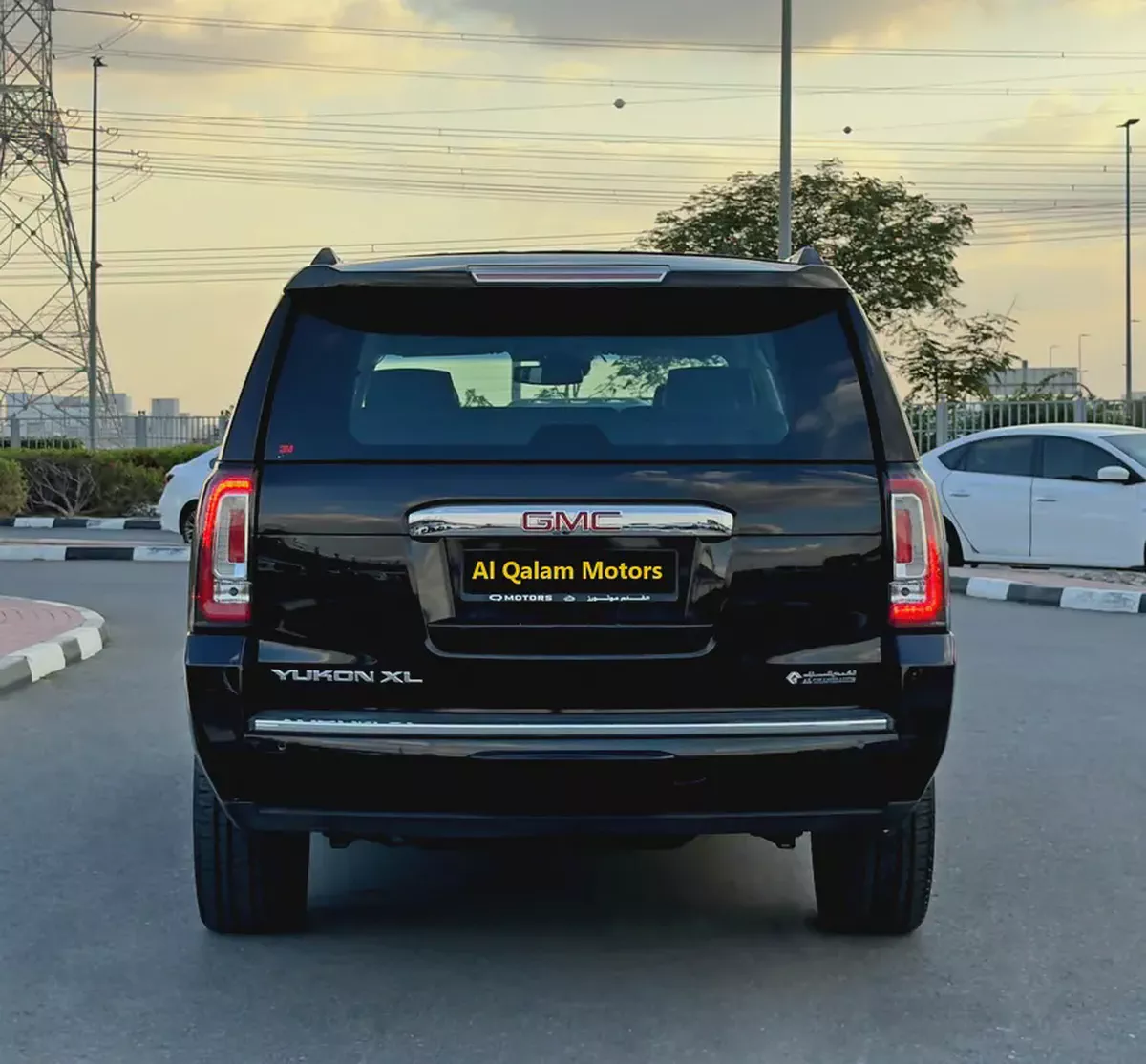 2017 GMC Yukon Denali XL, GCC Specifications (Rear Entertainment Package)-5-5