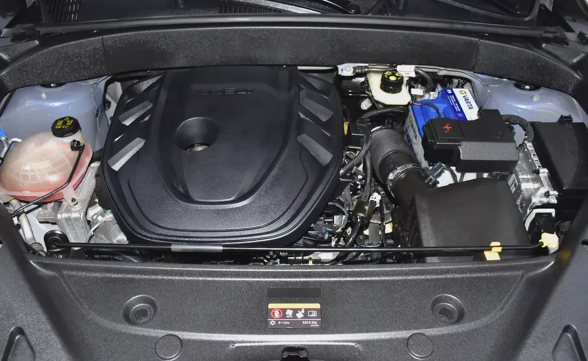 AED 1,174 EMi for 5Yrs | Geely Starray ( 2025 Model ) in Blue Color GCC Specs-18-18