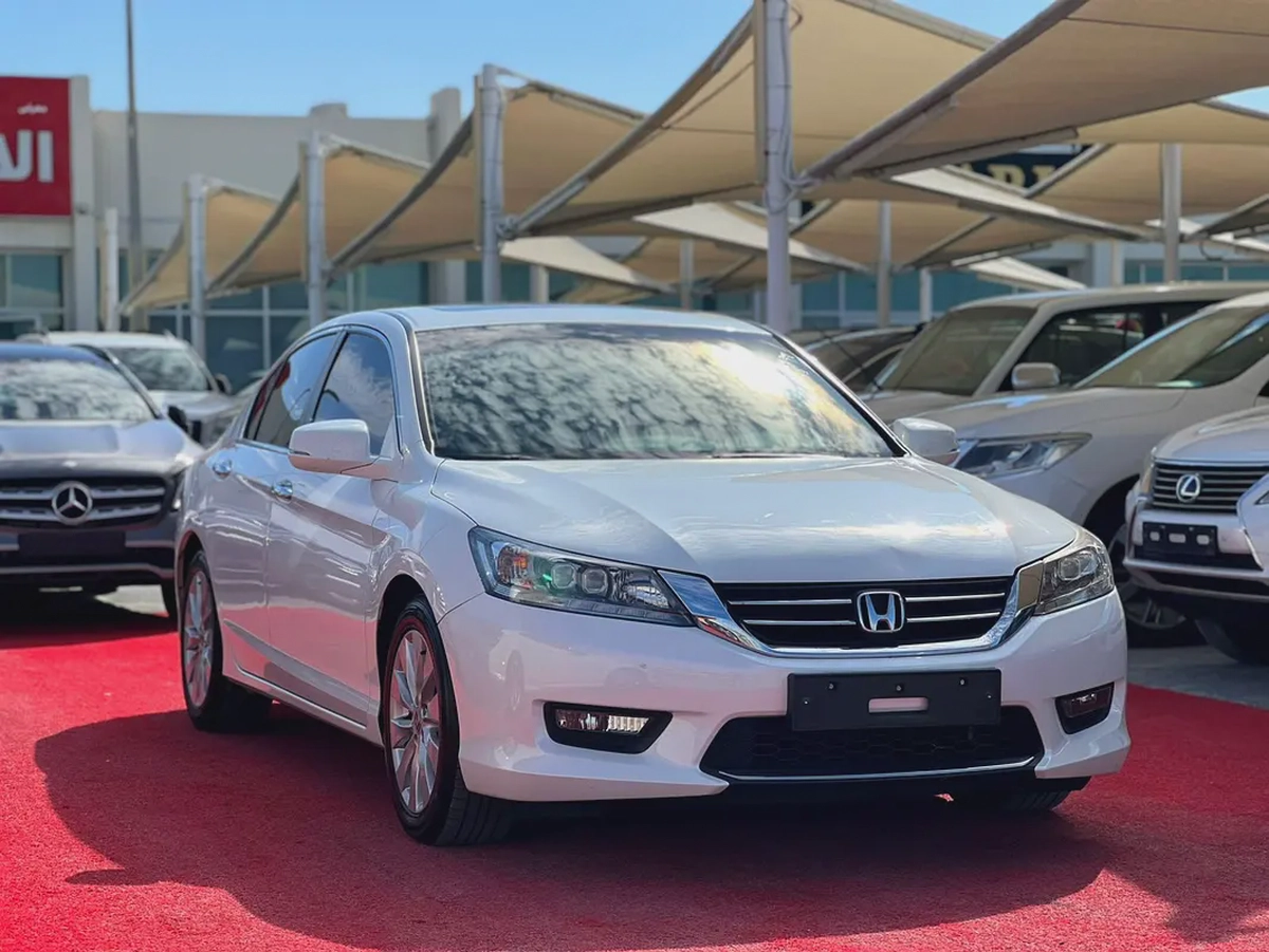 2015 | Honda Accord | I-VTEC | Full Option | V4 | Korean Specs | Ref#900