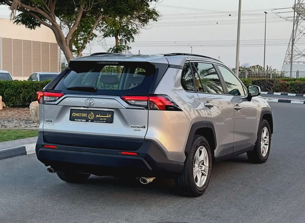 2019 Toyota Rav 4 4WD 2.5l, GCC Specifications