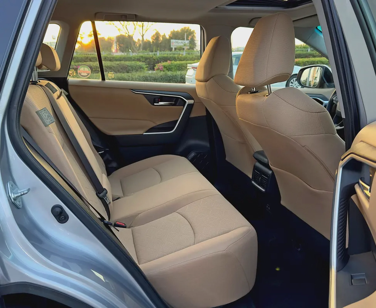 2019 Toyota Rav 4 4WD 2.5l, GCC Specifications-12-12