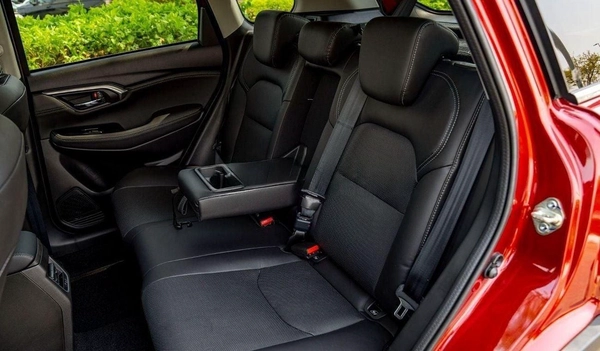 Suzuki Grand Vitara GRAND VITARA GLX 1.5P HEV AT 4X4 MY2024 – RED