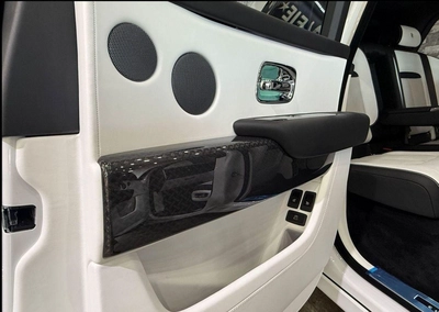 Rolls Royce Cullinan 2025 Rolls Royce Cullinan Black Badge-16
