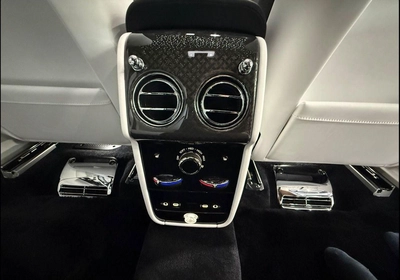 Rolls Royce Cullinan 2025 Rolls Royce Cullinan Black Badge-17