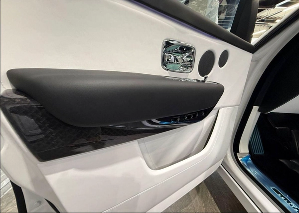 Rolls Royce Cullinan 2025 Rolls Royce Cullinan Black Badge