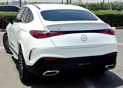 Mercedes Benz GLC200 PREMIUM PLUS Coupe Premium Plus 2025 5 Years Warranty GCC-9