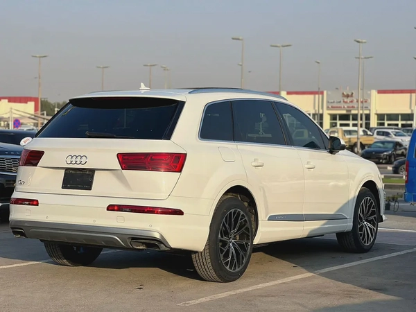 Audi Q7 45 TFSI quattro Sport