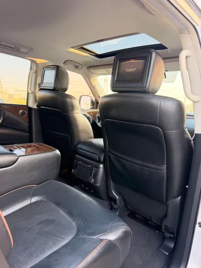 Nissan Armada PLATINUM (NON GCC) PLATINUM 5.6L full option-15