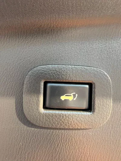 Nissan Armada PLATINUM (NON GCC) PLATINUM 5.6L full option-20