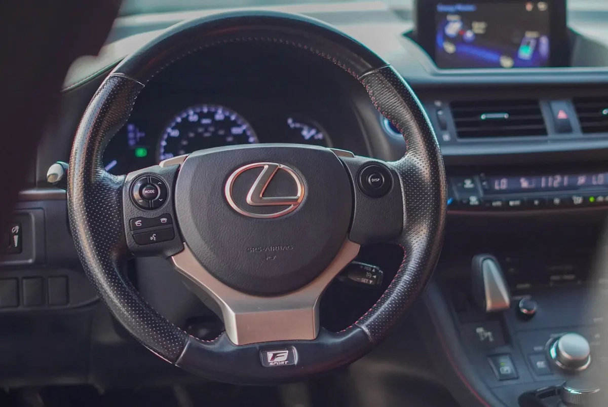 lexus ct200h 2016-8-8