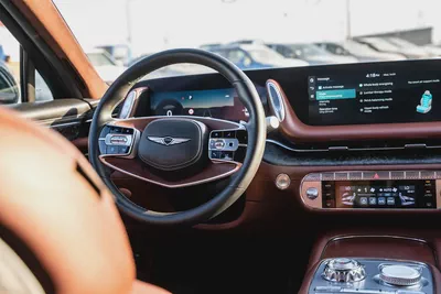 2023 Genesis G90 Royal LWB GCC Specs 3.5L V6 Low Mileage-16