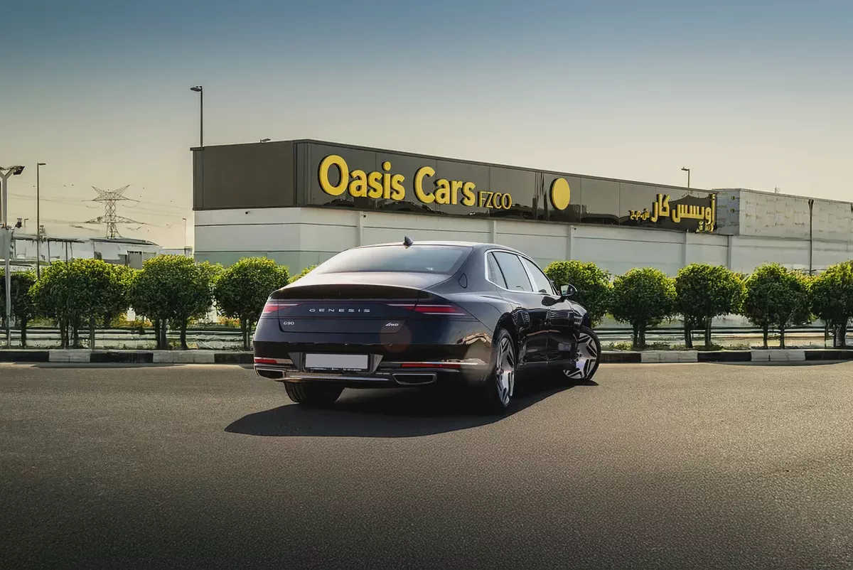 2023 Genesis G90 Royal LWB GCC Specs 3.5L V6 Low Mileage-1-1