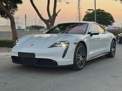 **2023**BRAND NEW GCC SPEC UNDER WARRANTY-2