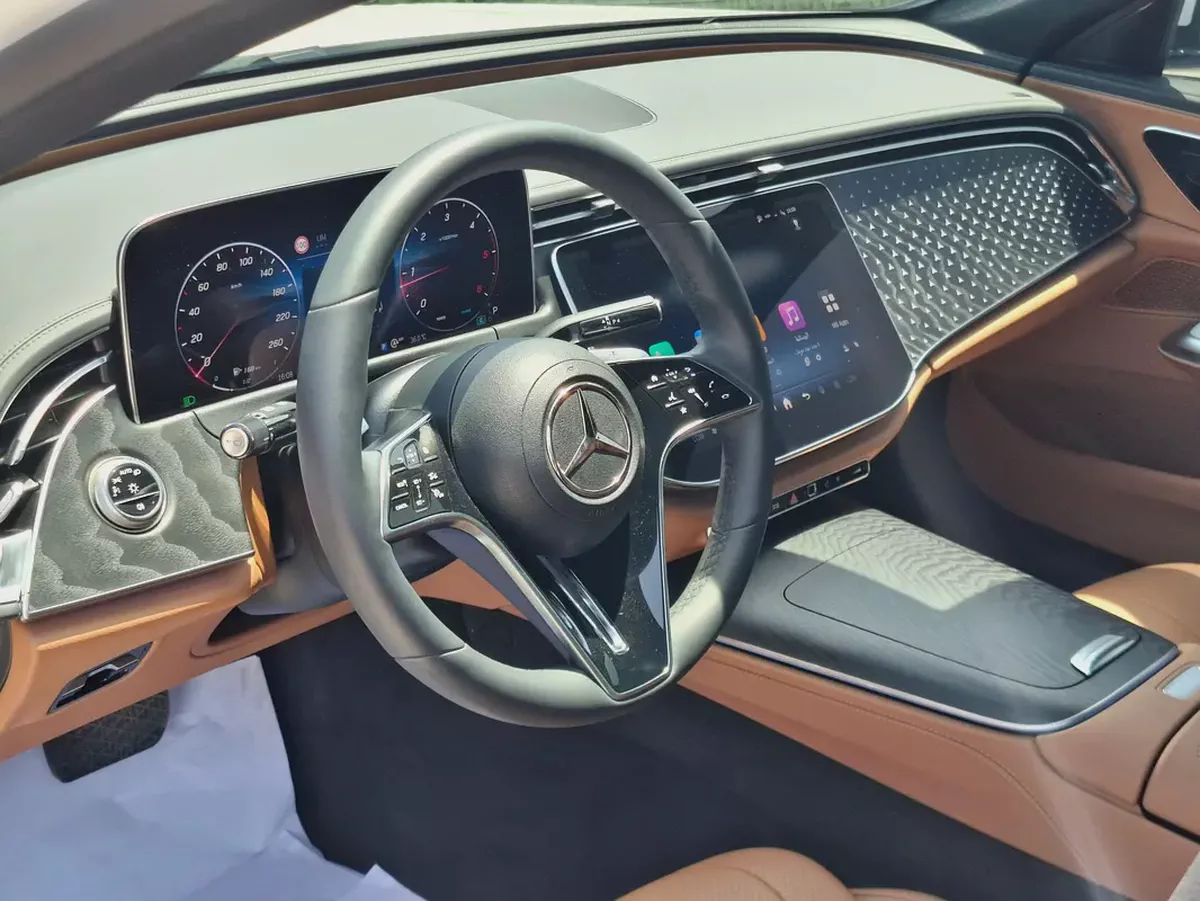 2025 Mercedes-Benz E-Class E 220d 4MATIC -Specs  Brand-10-10
