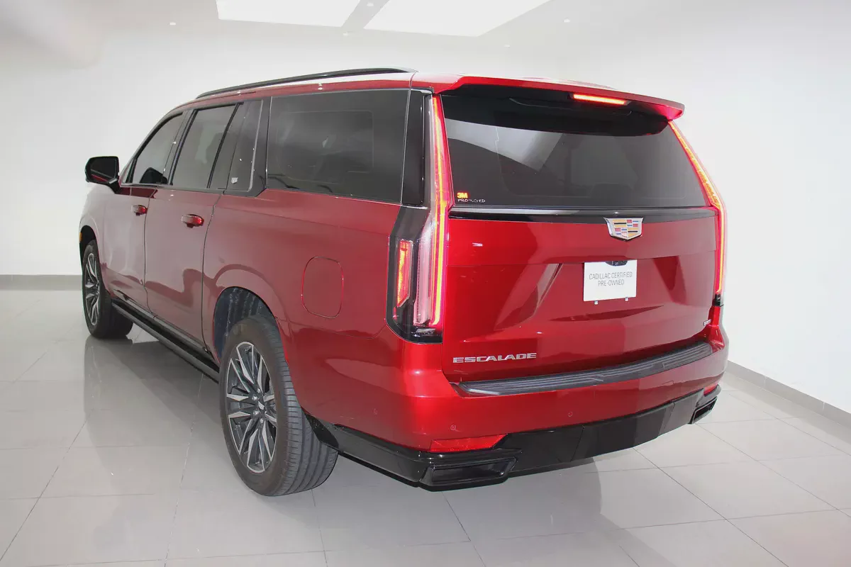 Cadillac Escalade ESV Sport Platinum 2024 GCC Specs-2-2