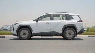 2026 Toyota Rav4 XLE 2.5L AT Hybrid (White-Beige)-2