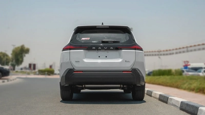 2026 Toyota Rav4 XLE 2.5L AT Hybrid (White-Beige)-5
