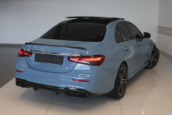 Mercedes-Benz AMG E63 S 2021 SPECIAL ORDER  -40000 KM-GCC SPECS-UNDER WARRANTY-FULL SERVICE HISTORY