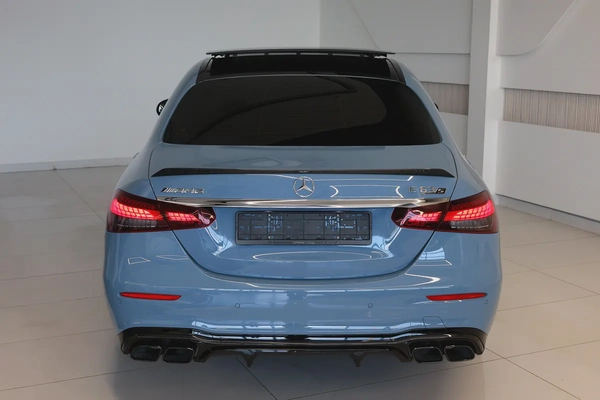 Mercedes-Benz AMG E63 S 2021 SPECIAL ORDER  -40000 KM-GCC SPECS-UNDER WARRANTY-FULL SERVICE HISTORY