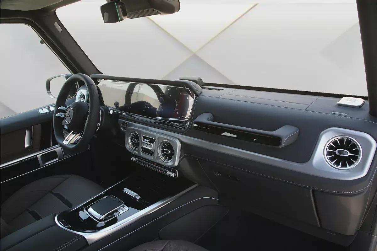 2026 MERCEDES BENZ G63 AMG - FULLY LOADED -BRAND NEW-9-9