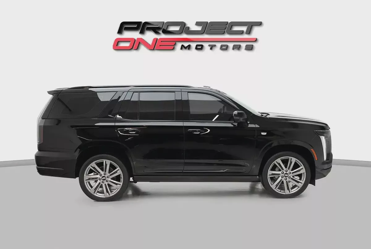 2025 CADILLAC ESCALADE 600 SPORT PLATINUM WITH WARRANTY AND SERVICE CONTRACT-1-1