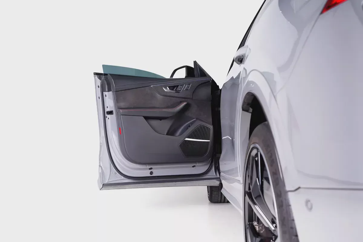 Audi RSQ8-GCC-Nardo Grey-AKRAPOVIC Sports Exhaust System-Black Interior-18-18