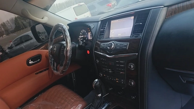 Nissan Patrol SE Platinum 2014 | GCC Specs | Well Maintained-10