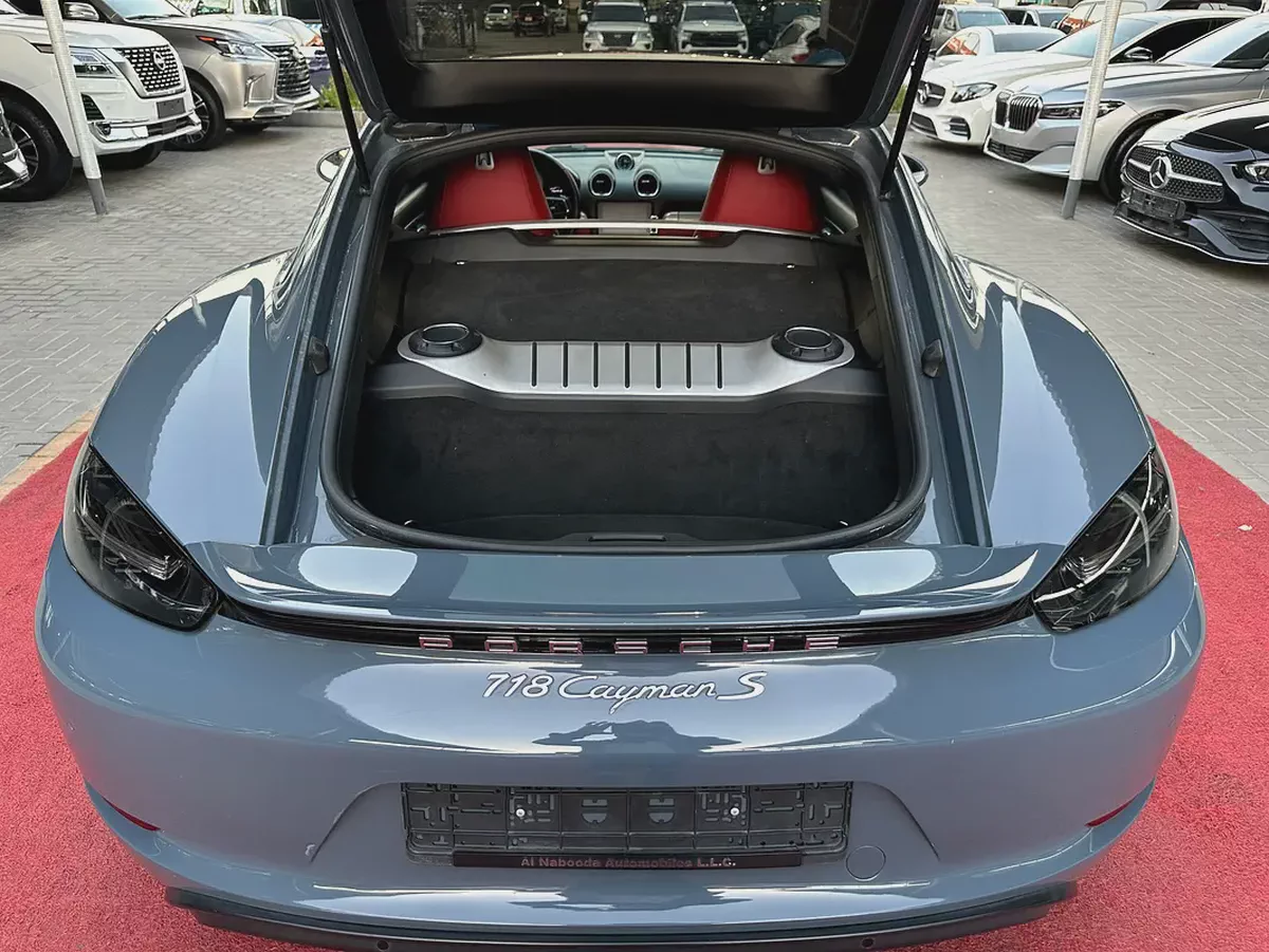 Porsche 718 Cayman 2018 | GCC Specs-13-13