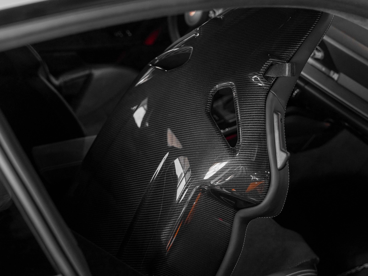BRAND NEW GT3-CLUB SPORT-UNDER WARRANTY-CERAMIC BRAKES-LIFTING SYSTEM-SPORT CHRONO-MATRIX-4-4