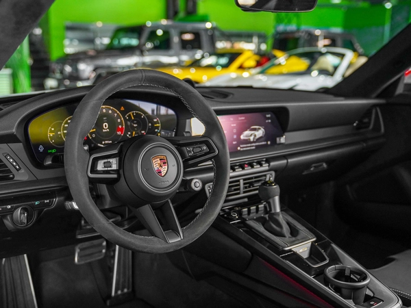 BRAND NEW GT3-CLUB SPORT-UNDER WARRANTY-CERAMIC BRAKES-LIFTING SYSTEM-SPORT CHRONO-MATRIX