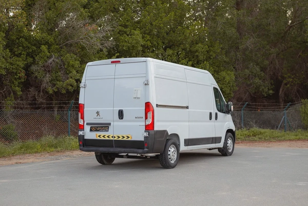 Peugeot Boxer Delivery Van | GCC Specs | Ref#P73191
