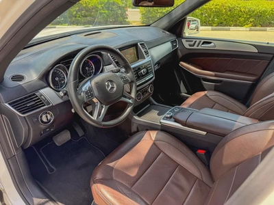 Mercedes-Benz GL 500 4MATIC 2014 - GCC Specs - Excellent Condition-11